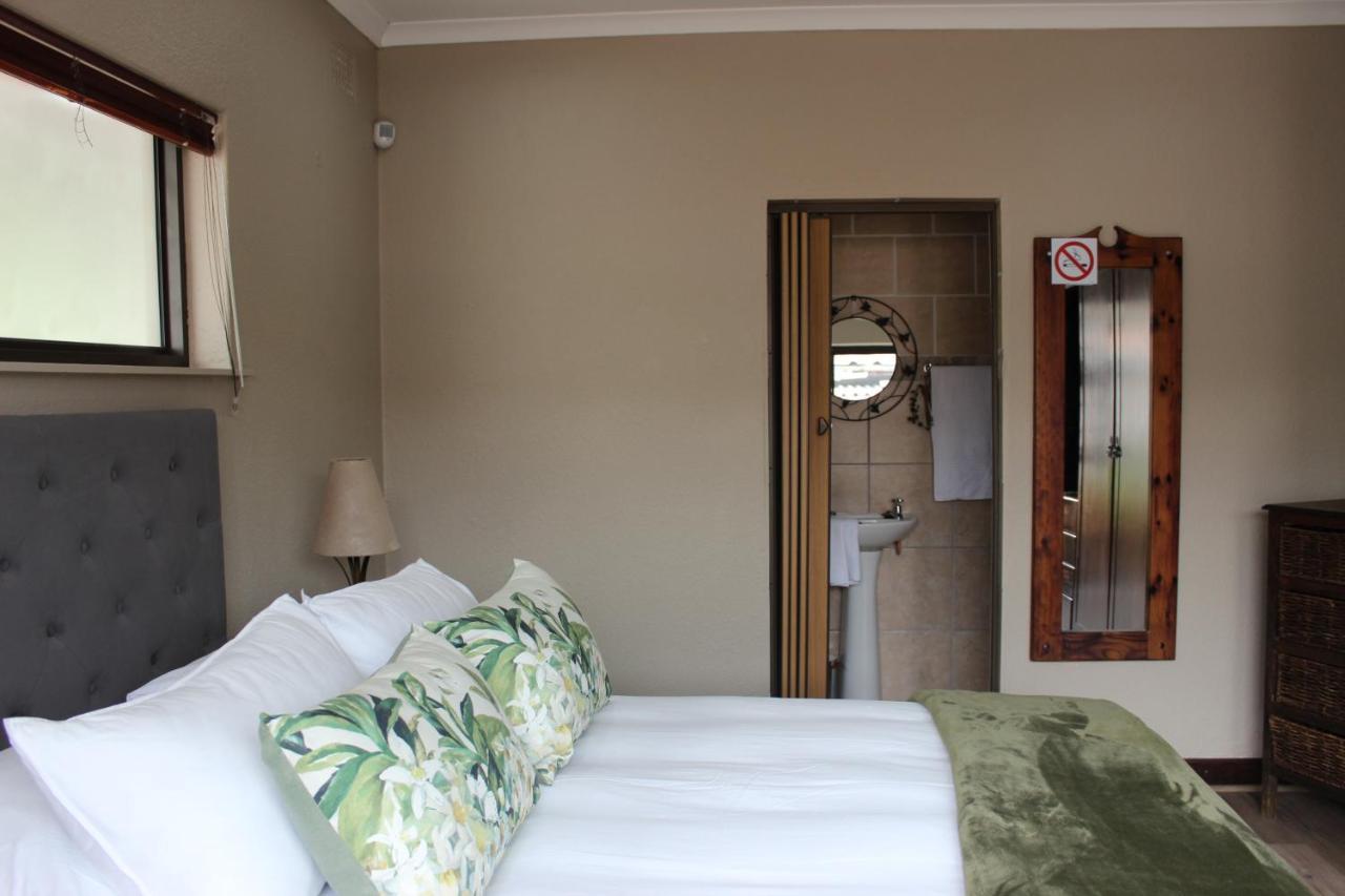 Amru Guesthouse B&B براكينفيل المظهر الخارجي الصورة